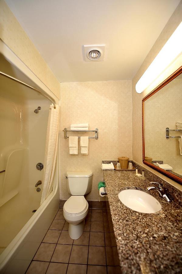 Baymont By Wyndham North Dartmouth Fall River Exteriör bild